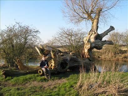 Thames Path - Water Eaton